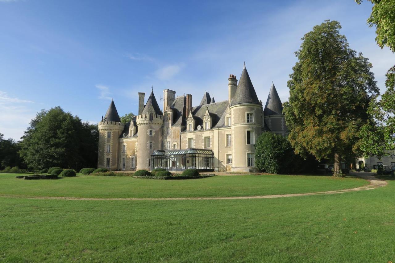 Chateau Golf Des Sept Tours Courcelles-de-Touraine Exterior foto