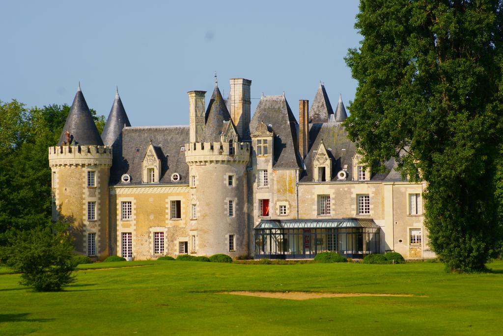 Chateau Golf Des Sept Tours Courcelles-de-Touraine Exterior foto